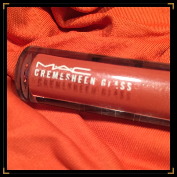 Authentic MAC Cremesheen Glass in Geo Pink - Picture 3 of 3