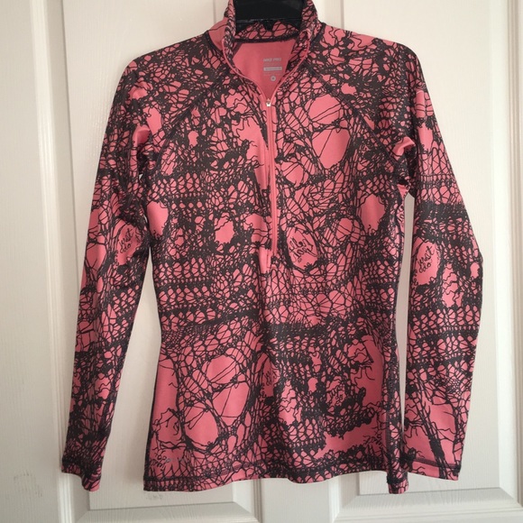 Nike pro sports jacket