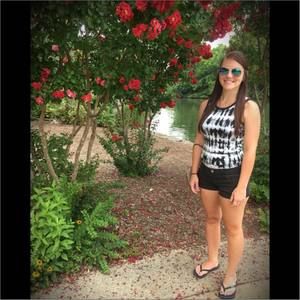 Meet your Posher, Annie