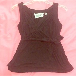 SALE! Deletta Crossover Sleeveless Top w/belt