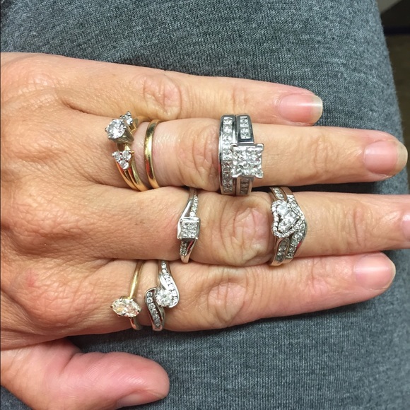 Diamonds Diamonds Diamonds For Sale/ Trade Iwatch