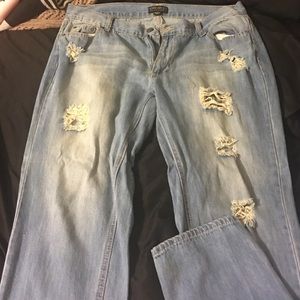 Plus size boyfriend jeans