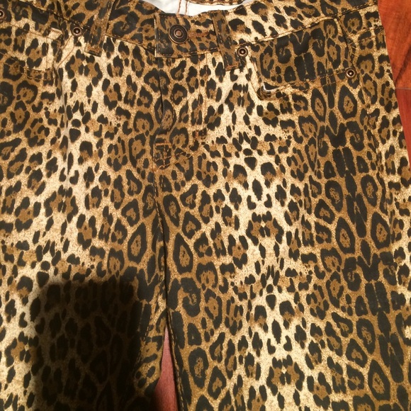 Pants - Picture 2 of 3