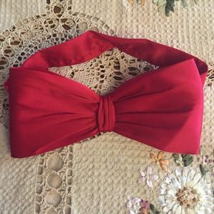 H&M Red bow waist belt.