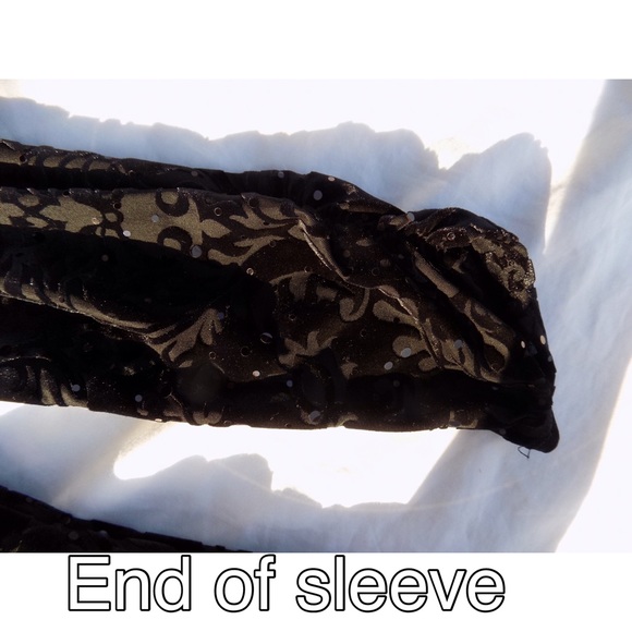 Top - Picture 4 of 4