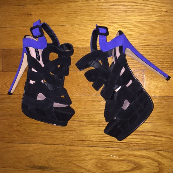 Brand new ShoeMint platform blk/blu heel size 6.5
