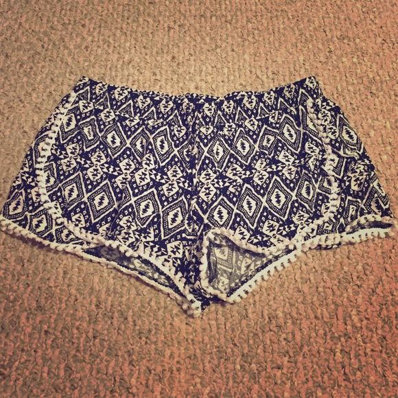 Black and white tribal shorts size XL
