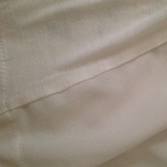 White scripted tee - Picture 2 of 3
