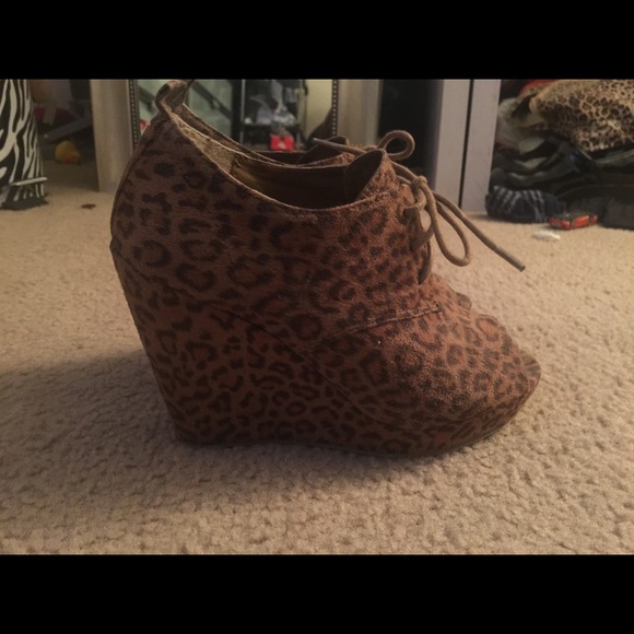 Wedges - Picture 2 of 2