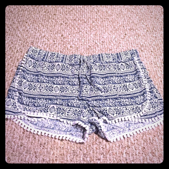 Navy blue and white layered shorts size XL