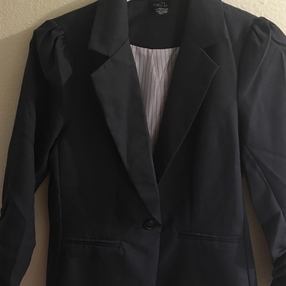 Gray blazer with 3/4 sleeve - Picture 2 of 4