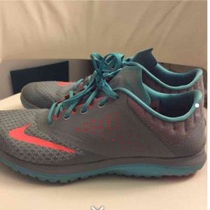 Nike sneakers size 10