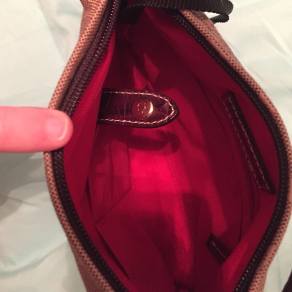 Small Dooney and Burke purse - Picture 3 of 3