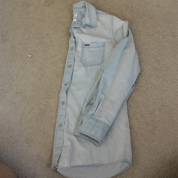 Cute chambray shirt