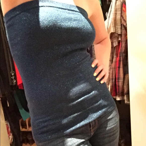 Blue tube top