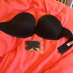 Black Strapless Bra