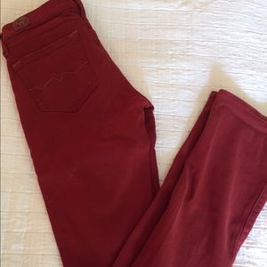 Red Engine Jeans, slight flare sz 26