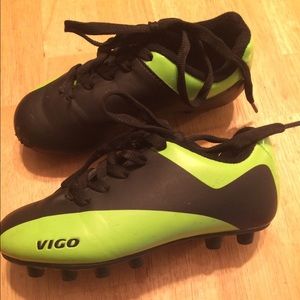 ✨Kids Soccer Cleats✨