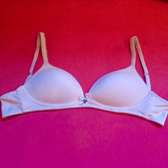 Size 34A bra. Used, but washed and clean.