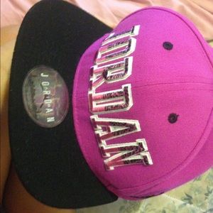 Jordan pink youth SnapBack