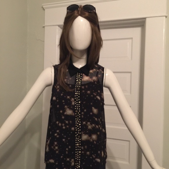 Star galaxy chiffon sleeveless button blouse - Picture 2 of 4