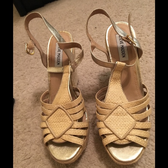 Steve Madden Wedges - Picture 1 of 2