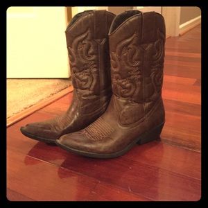Madden Girl- Cowgirl Boots