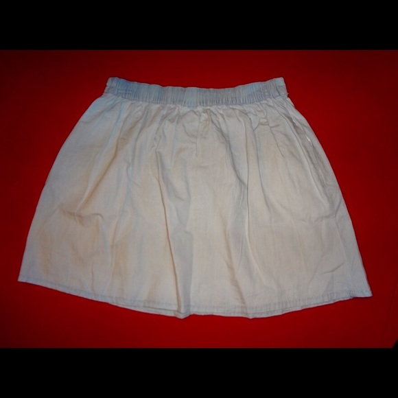 Jean Button Front Mini Skirt - Picture 2 of 4