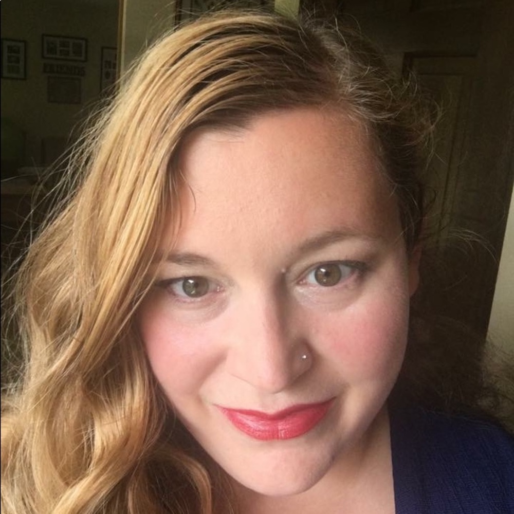 Meet your Posher, Alison