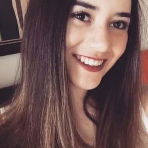 Meet your Posher, Katelyn