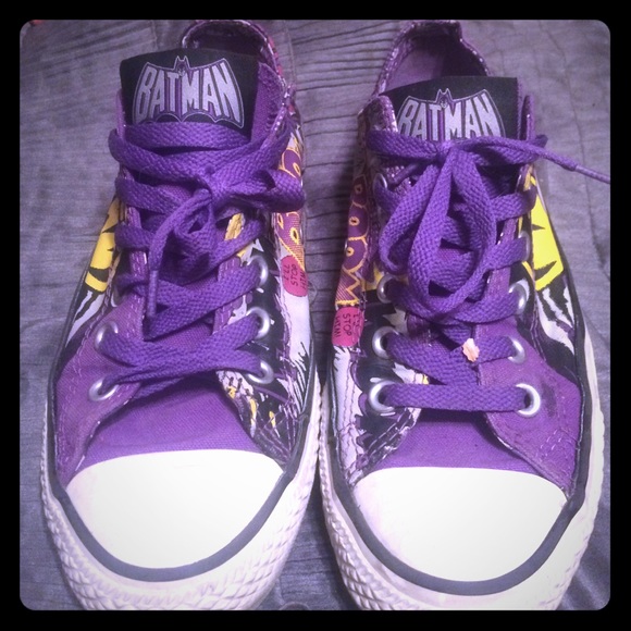 Batman Converse
