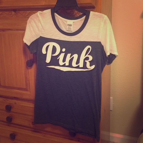 VS PINK Tee
