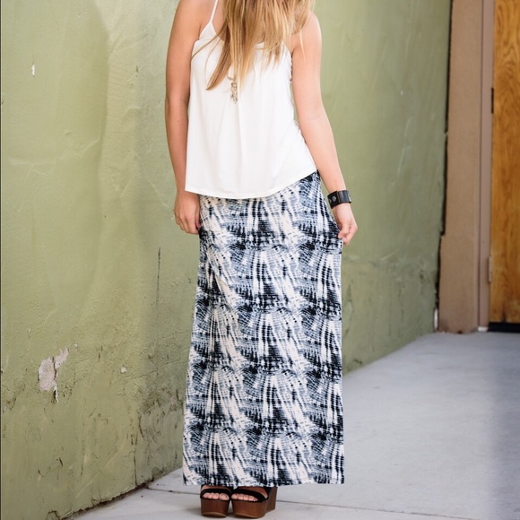 Dresses & Skirts - NWOT  Tie-Dye Maxi Skirt Navy and White