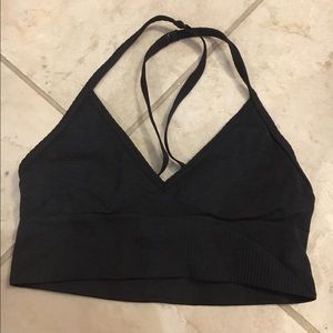 Lululemon sports bra size 4