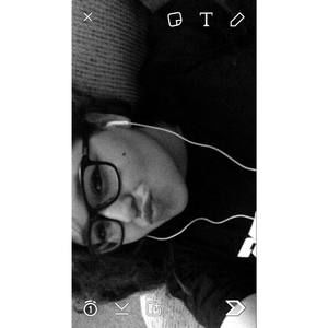 Meet your Posher, Danae