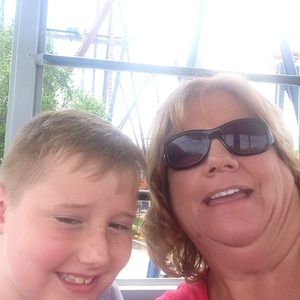 Meet your Posher, Joyce