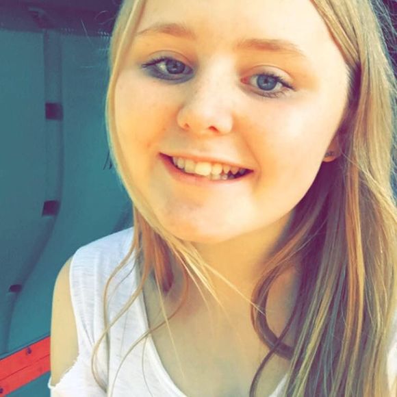 Meet your Posher, Aubrey - Picture 1 of 1