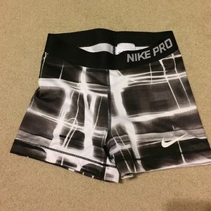 Never worn Nike pros