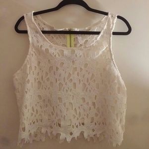 (NWOT) Xhiliration White/Ivory Lace Crop Top