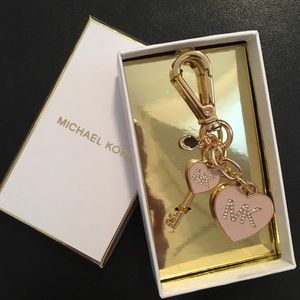MICHAEL MK Enamel Heart Keychain NWT