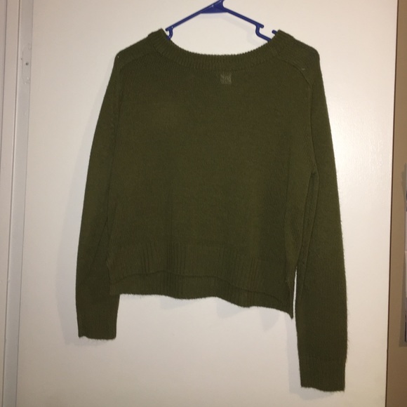 High cut forest green sweater