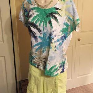 CHICO'S 👠Traveling Tee👠