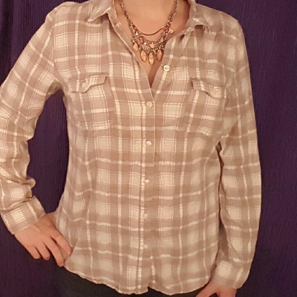 Old Navy Plaid Button-down - Picture 1 of 4