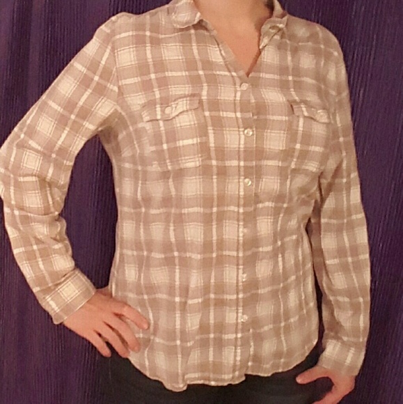 Old Navy Plaid Button-down - Picture 2 of 4