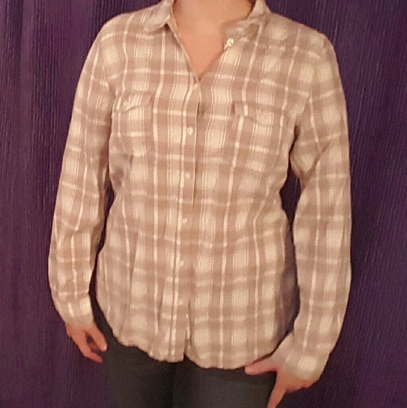 Old Navy Plaid Button-down - Picture 3 of 4