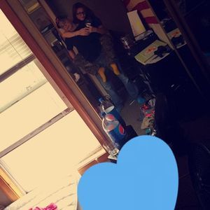 Meet your Posher, Crystal