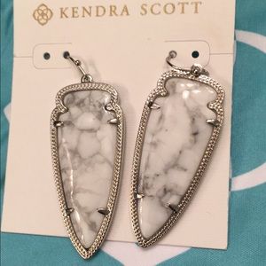 White Howlite Skylar's