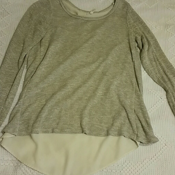 Gold and cream Hi-lo top