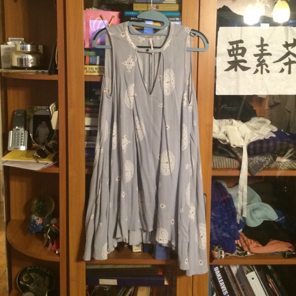 Free People Tops - Free people blue retro print tunic