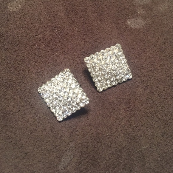Box diamond earrings